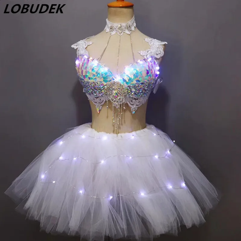 

Bar Nightclub Music party Female Costume Sparkly Sequined Crystals LED Bikini Mini Skirt Set Sexy Dance Performance Stage Outfit