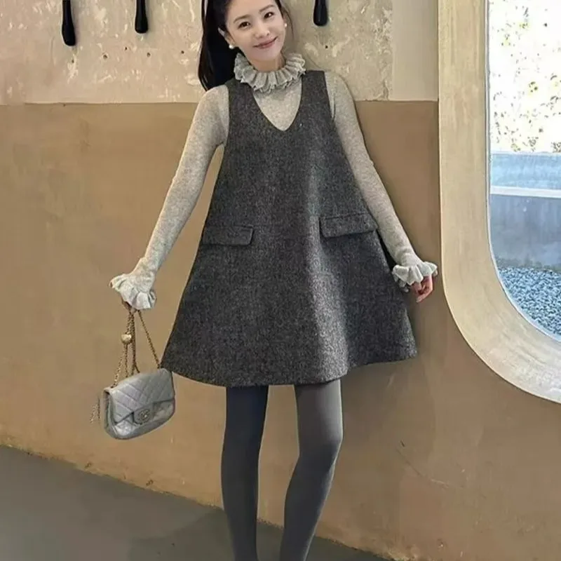 Anti-Aging Winter Grey Wool Blend Vest Dress Women's Elegant Trendy Shoulder Strap Simple Commuter Style Casual Midi Dress