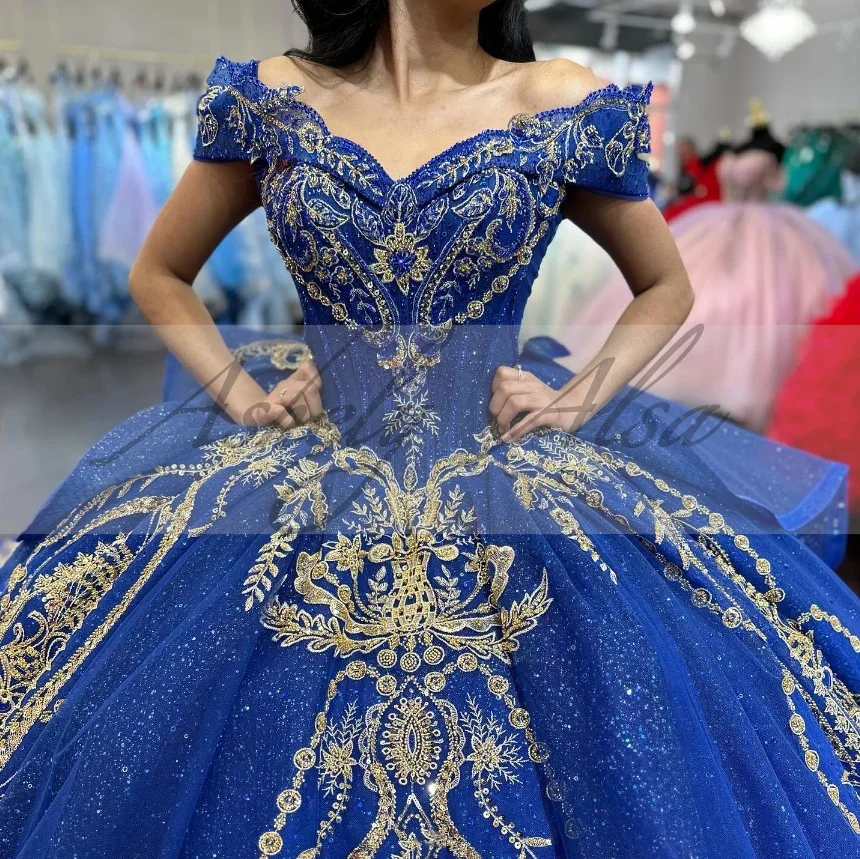 تخصيص المكسيكي الأزرق الحلو 15 16 فتاة فساتين Quinceanera قبالة الكتف الدانتيل زين منتفخ المرأة حفلة موسيقية حفلة عيد ميلاد مناسبة