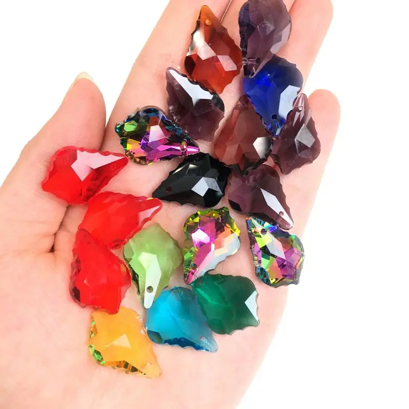 Großhandel 10 Stück Mehrfarbige Doppelseitige Kristallglas Ahornblatt Lose Abstandsperlen DIY Ohrringe Halskette Anhänger Schmuck Geschenke – Detail 12