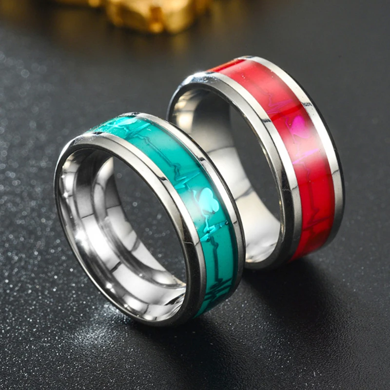 موضة جديدة الحب القلب توهج خواتم ECG مضيئة التيتانيوم الصلب المراهقين ضربات القلب الإسفار زوجين خواتم للبنين بنات