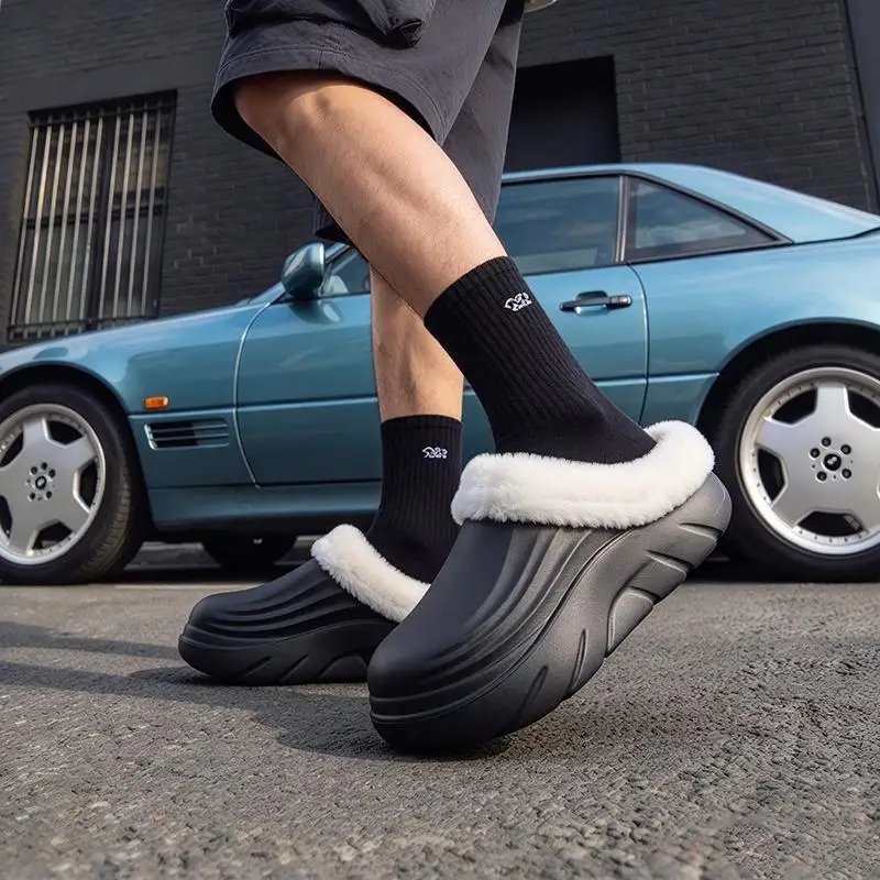 Soft Platform Waterproof Eva Men Cotton Clogs Winter 2026 Comfort Thick Bottom Warm Plush Home Slippers Men Casual Sports Shoes