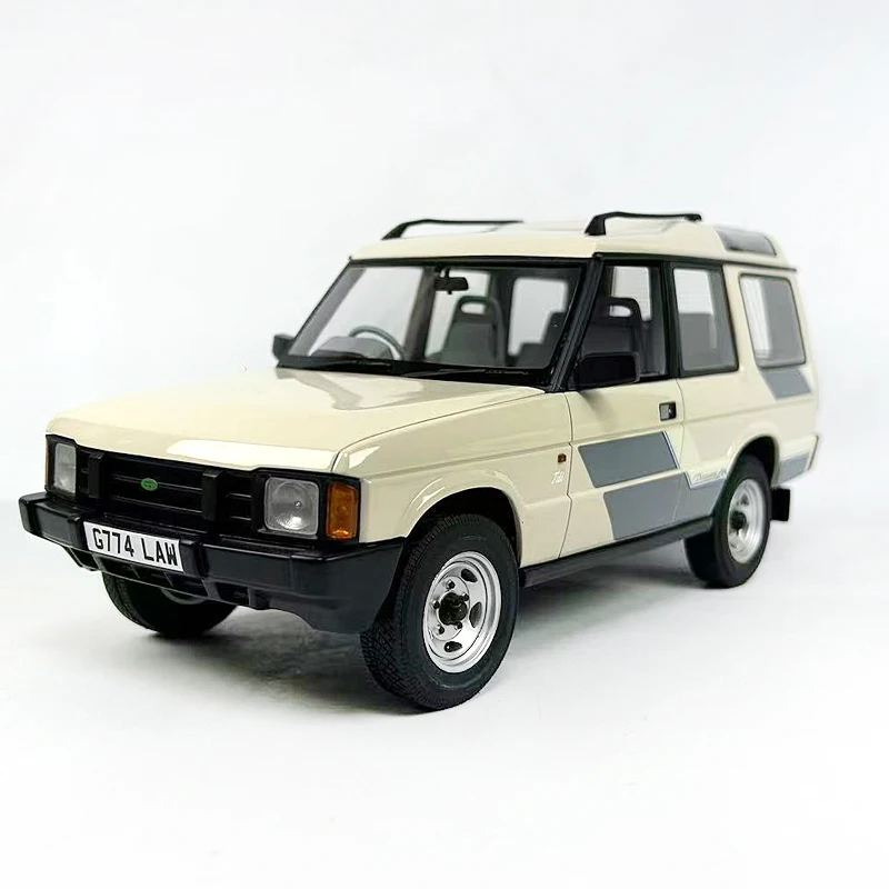 1/18 Scale Land Rover Discovery MK1 Off-road Simulation Resin Car Model Static Display Collectible Toy Gift Souvenir Decoration