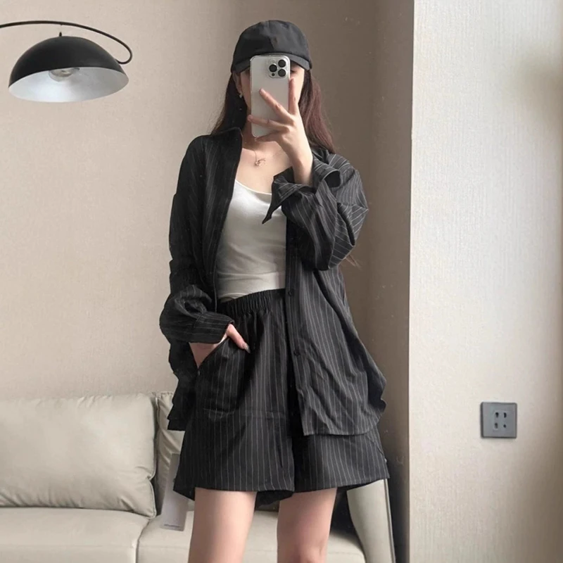 Ensemble chemise et short rayés décontractés à la mode du printemps, facile à assortir, amincissant, style français, ensemble simple et décontracté