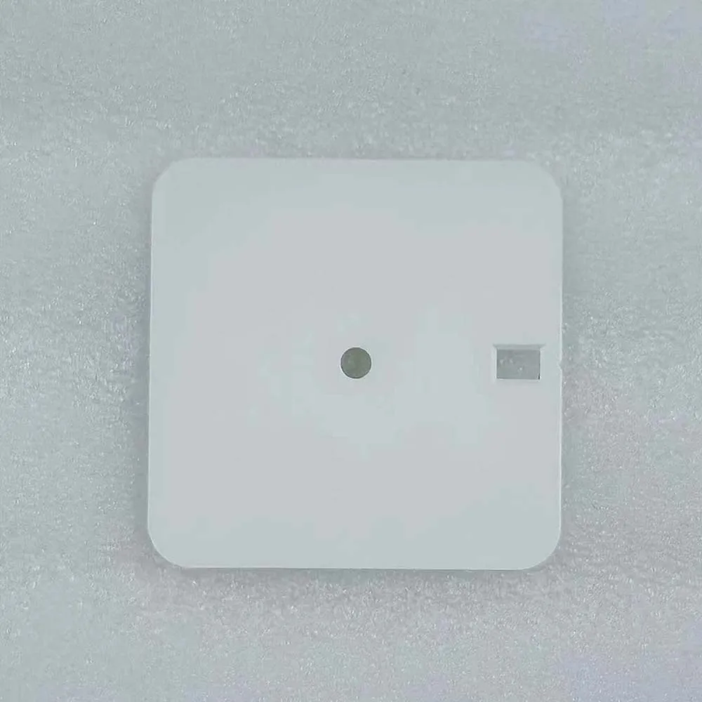 Quadrante semplice dell'orologio nero/bianco, quadrante dell'orologio con calendario non/singolo, colore puro, senza indice, quadrante quadrato da 27 mm x 27 mm per movimento NH35