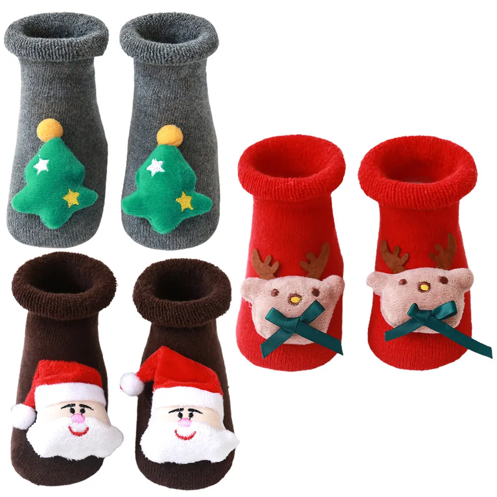 3 ペアのベビークリスマスストッキング、愛らしいプリントの滑り止め通気性のある暖かい靴下、冬のホリデーギフト用子供用フロアソックス