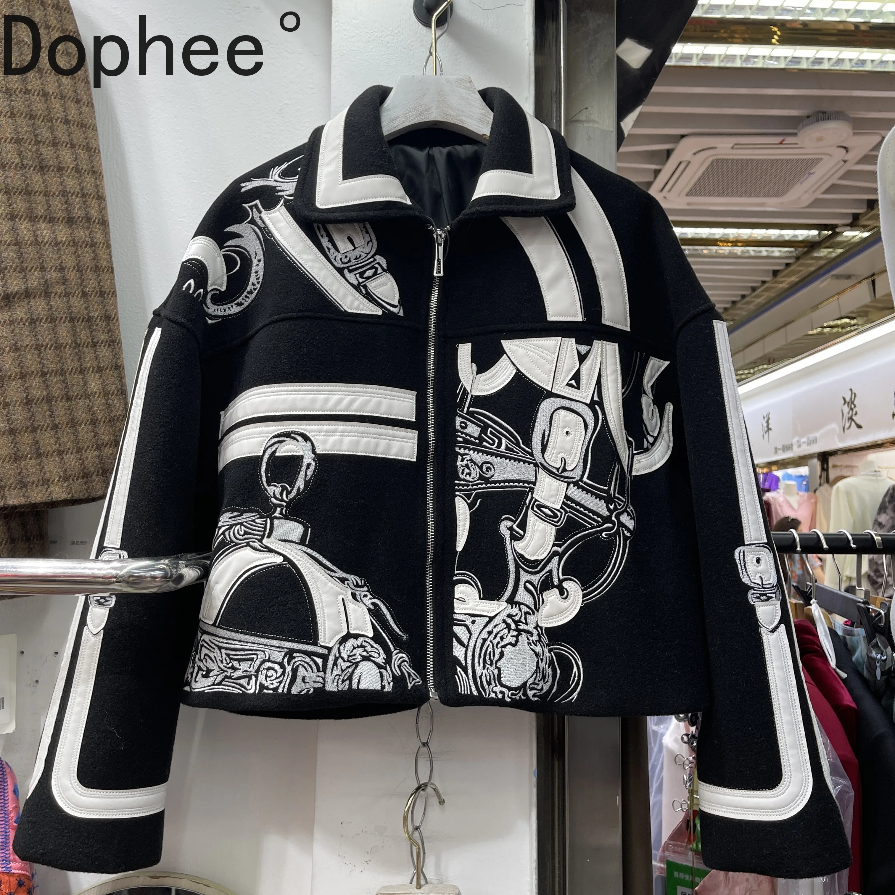 

High Quality Embroidery Winter Wool Jacket Women Thicken Patchwork Leather Locomotive Short Cardigans Coat Long Sleeve Outerwear