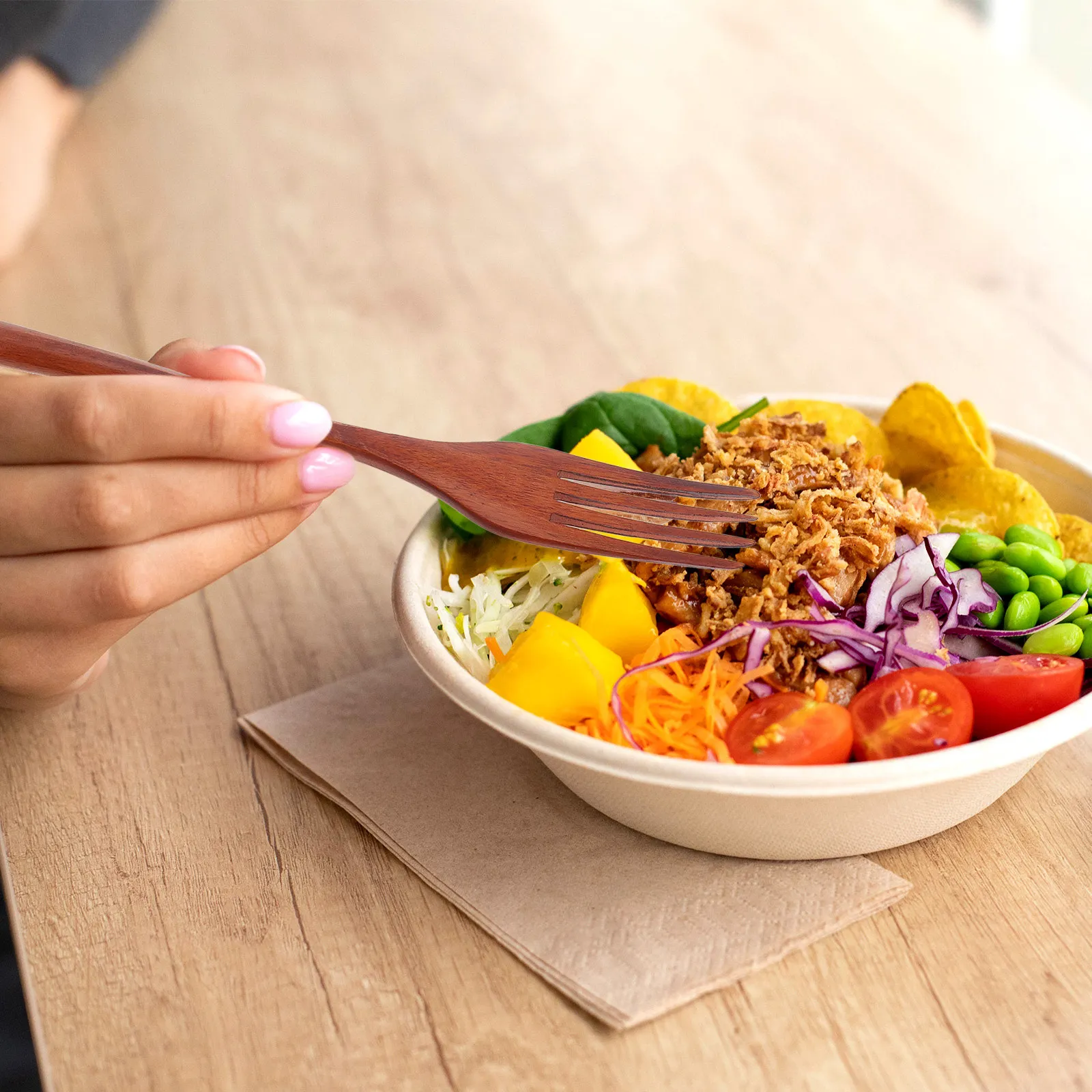 Ergonomic Long Handle Wooden Fork High End Natural Wood Kitchen Utensil Salad Stirring Fork Heat Resistant Portable Cooking Tool