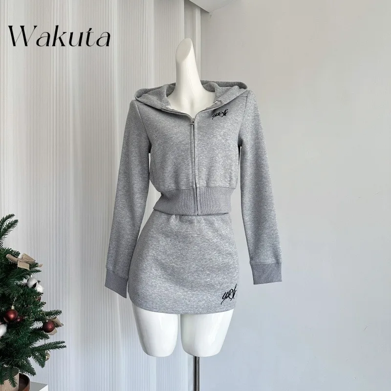 WAKUTA Fashion Hooded Gray Printed Sweatshirt Sexy Hip Slim Short Skirts Autumn and Winter College Style Sets Кастюмы Для Женщин