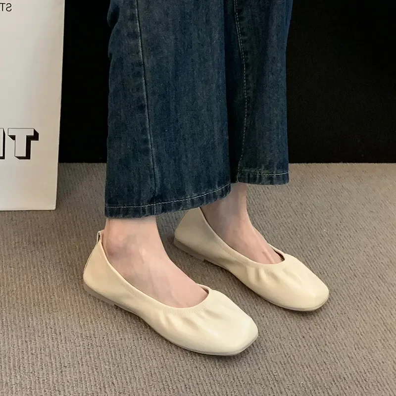 Damen-Ballerinas aus weichem Leder, bequeme Slipper mit eckiger Zehenpartie, Modell 2026, Street-Style, lässige Alltags- und Freizeitschuhe, Slipper – Detail 14