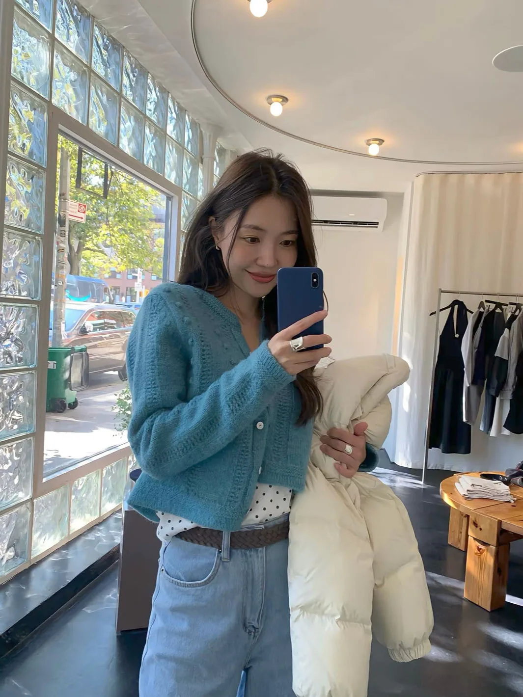 

Korean Sle Hollow out Knitwear Single Button Women's Sweater Coat Winter New Arrival Dongdaemun Tanat Classy Faion