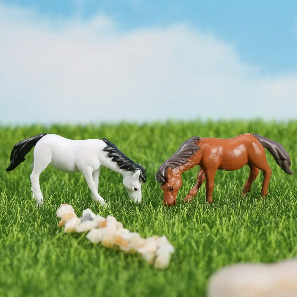 

Creative Decorative Horse Moss Micro Landscape PVC Simulation Horse Miniatures Statue Mini Horse Figures Pony Model Fairy Garden