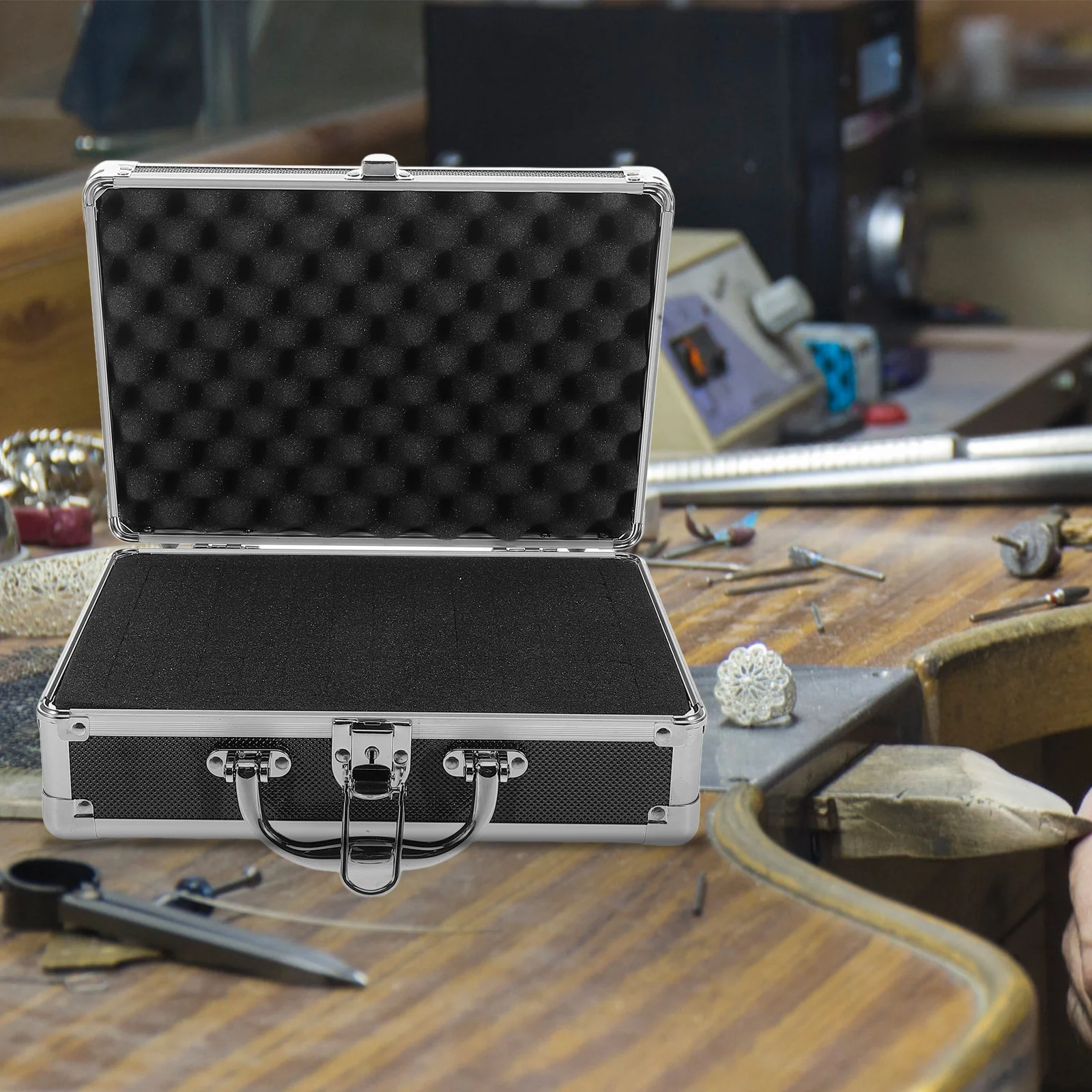 

Heavy Duty Aluminum Alloy Toolbox Large Capacity Portable Storage Case for DIY Tools and Accessories Organizer