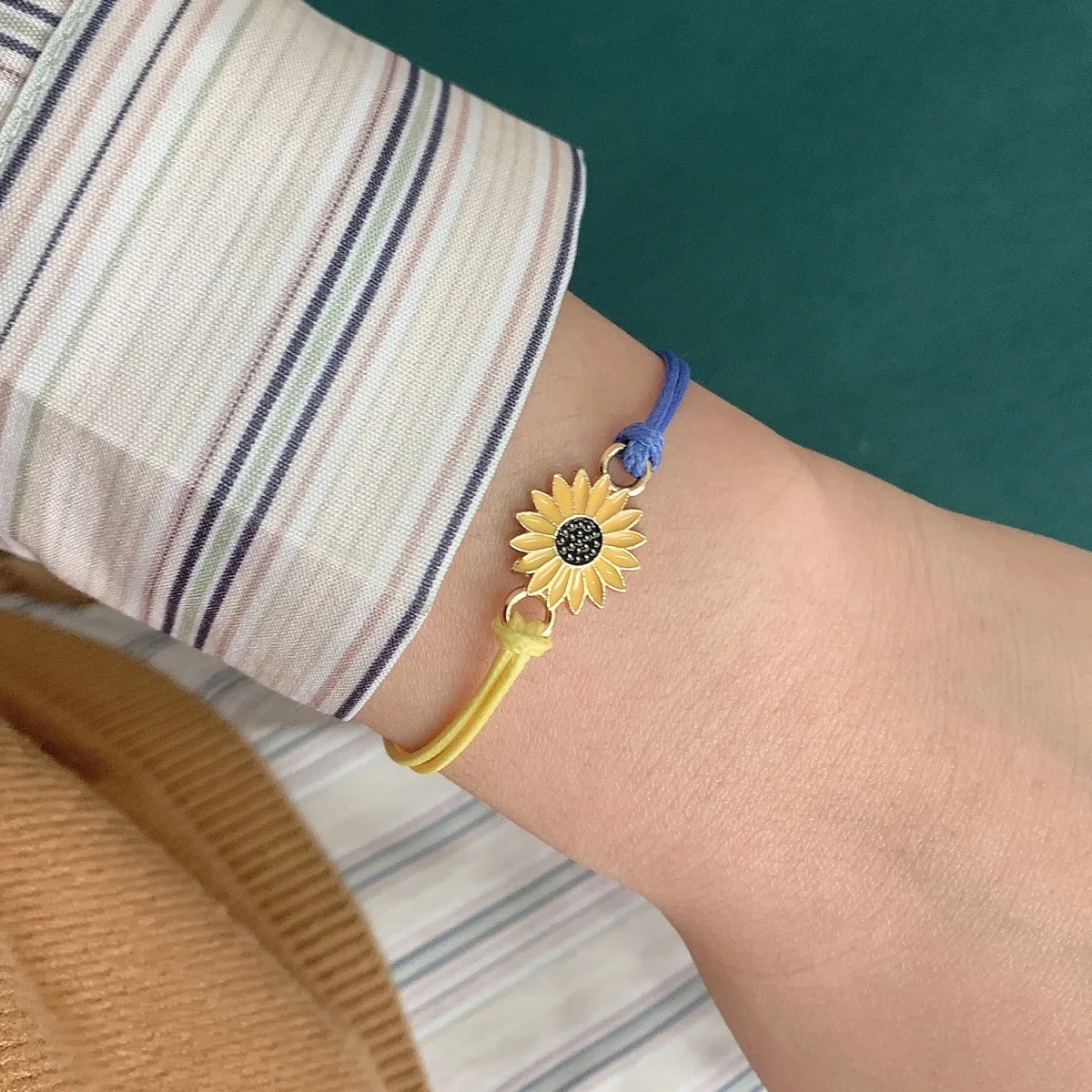 Sunflower Daisy Flower Handmade Braided Blue Yellow Rope Chain Bracelets Bohemian Love Heart Bangle For Women Men Jewelry Gift