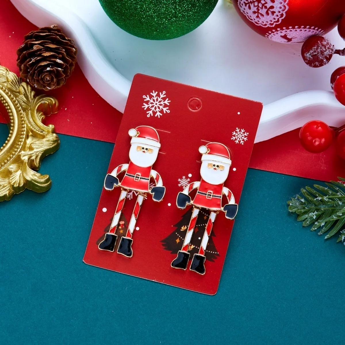 Kreative asymmetrische Ohrstecker mit Weihnachtsmann und Weihnachtsfrau mit langen Beinen für Damen, Imitationsperlen, Weihnachtsfiguren-Ohrringe, Schmuck – Detail 26