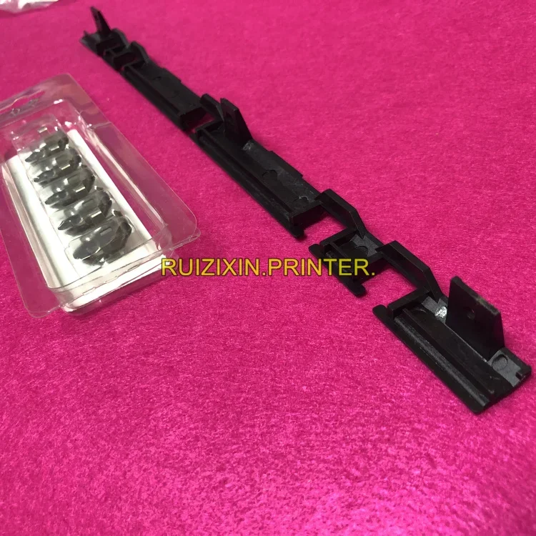 

B039-4102 Fuser Picker Finger Bracket Fusing Exit Guide for Ricoh 1015 1018 2000 1800 1811 1810 1812 and 1015 Copier Spare Parts