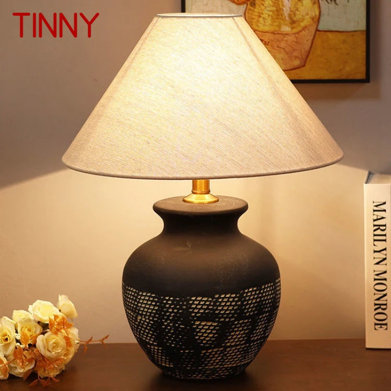 TINNY Nordic ceramiczna lampa stołowa sztuka nowoczesna salon sypialnia gabinet willa LED oryginalność lampka na biurko