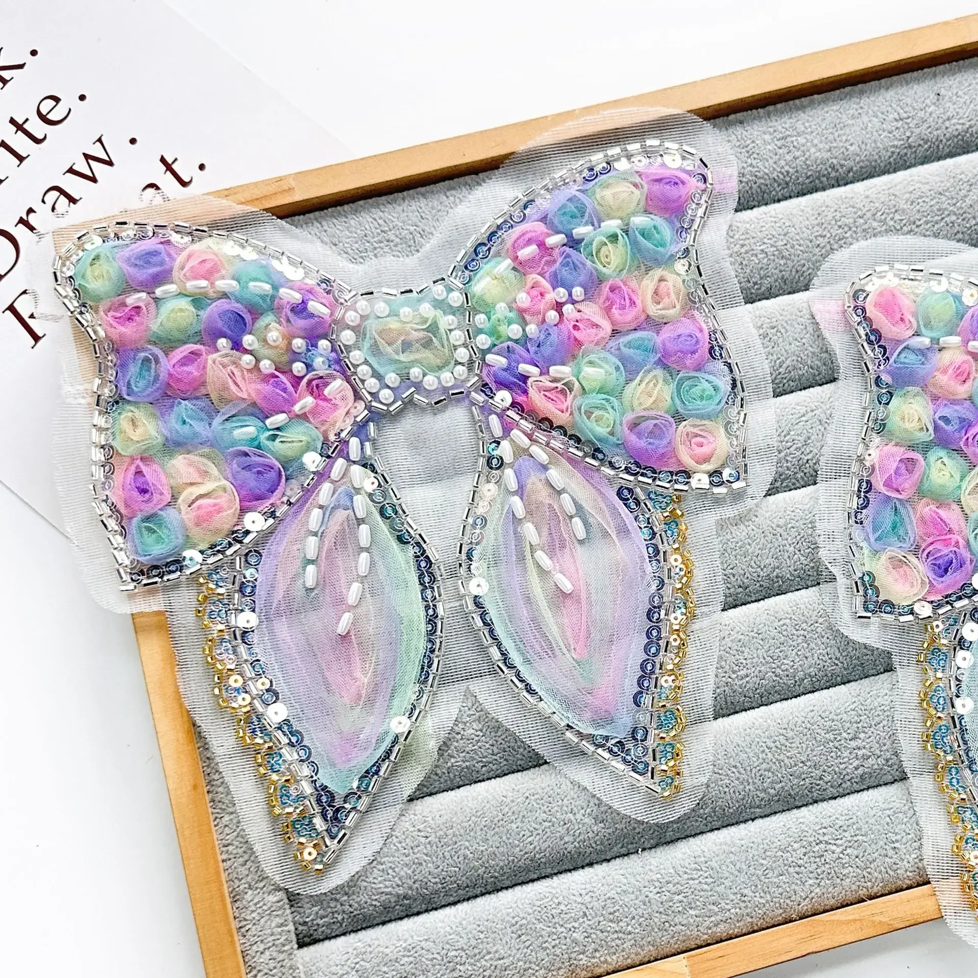 

Three-dimensional Flower Pearl Mesh Bow Cloth Handmade Sequined Clothing Bag Sewing Patch Bow Accessories