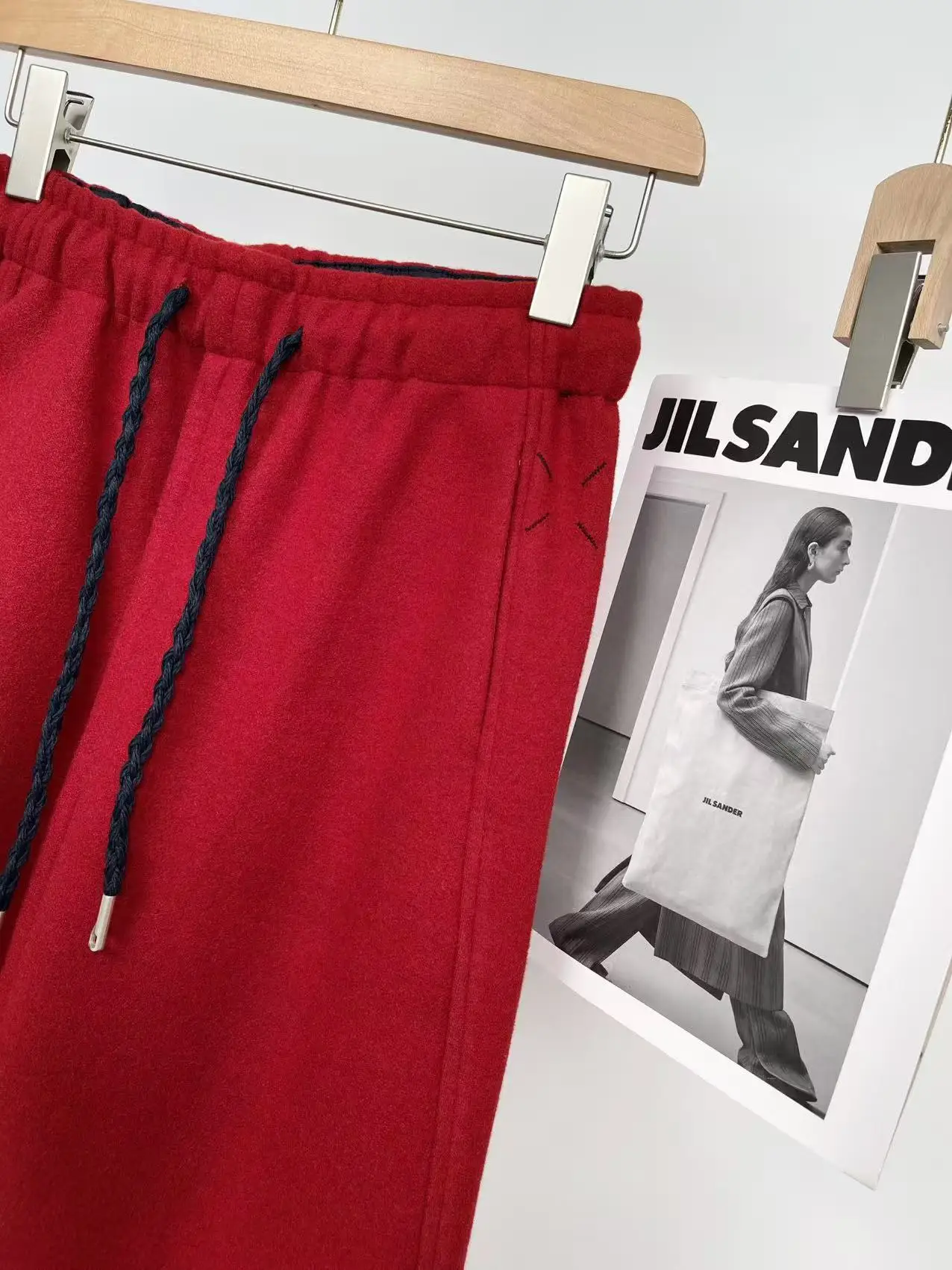 2025 novo high-end engrossado vaca veludo calças de perna larga feminina solta foice calças casuais