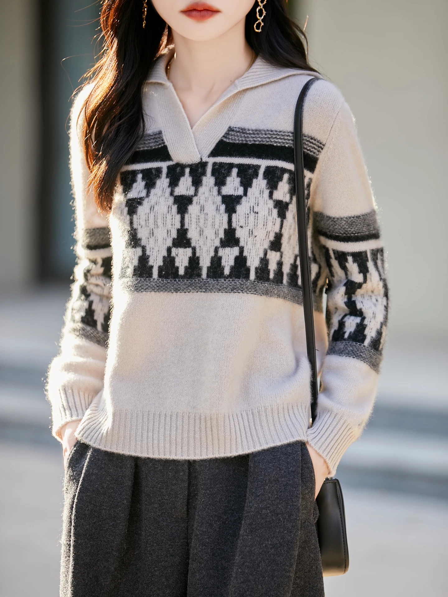 高級秋冬女性セーターエレガントな女性 100% メリノウールニットウェアレトロルーズプルオーバー女性長袖服トップス