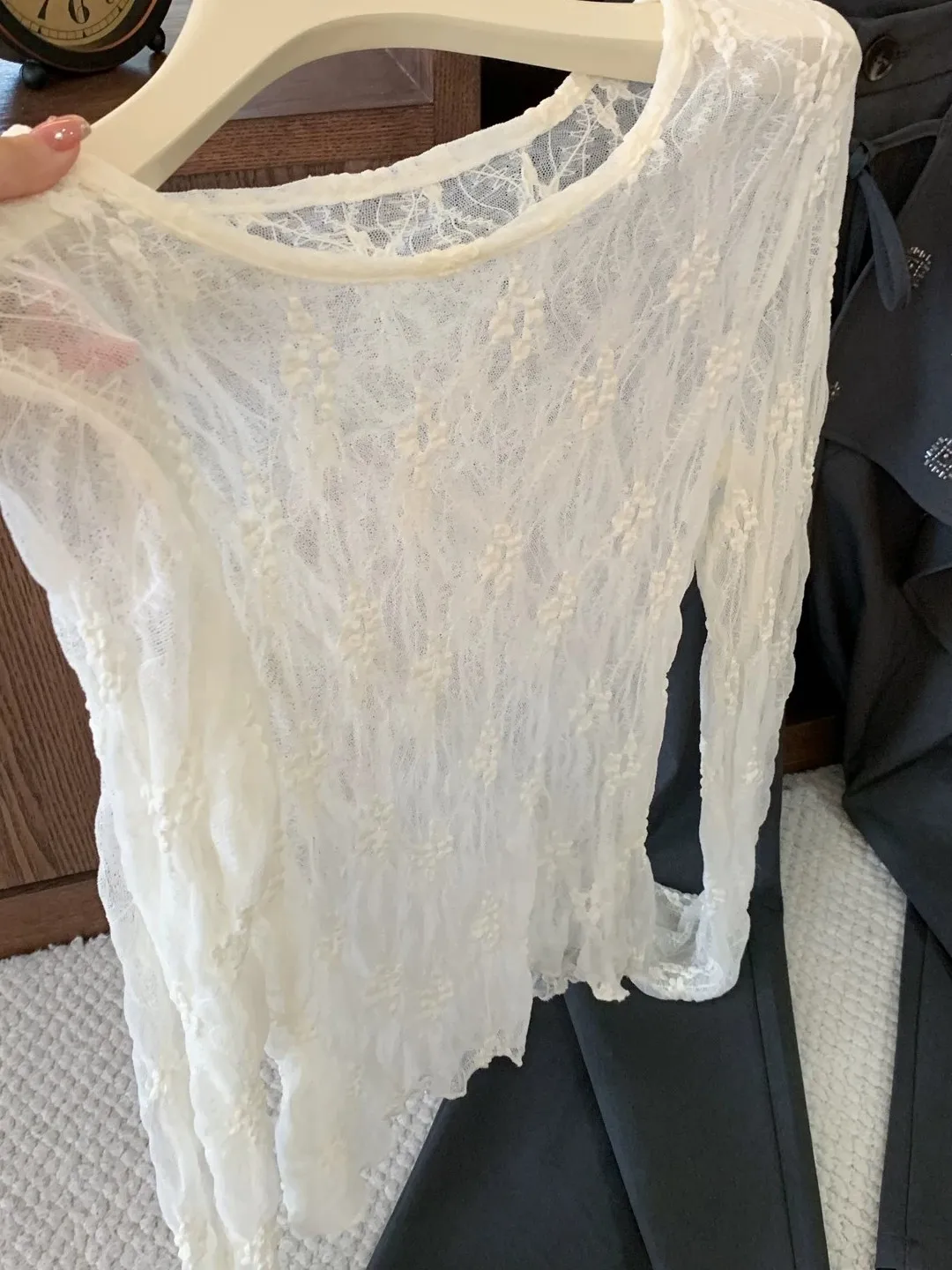 Elegant Long Sleeve Women's Lace Base Shirt Thin Transparent Floral Hook Knitted Top Fashionable Inner Wear Summer Autumn Top