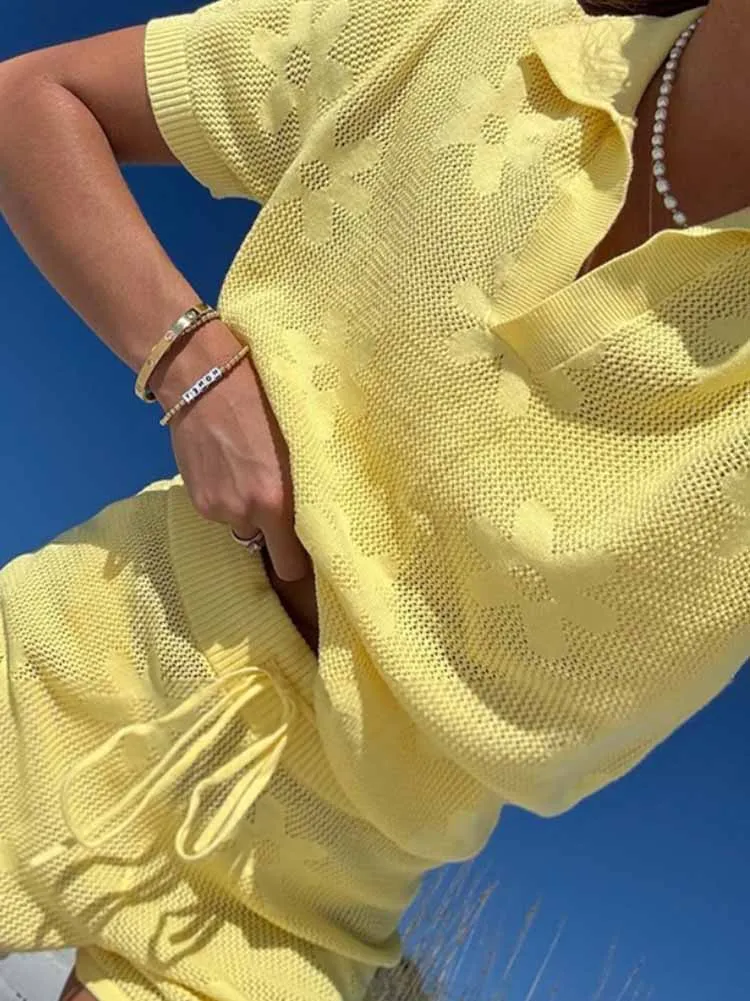 

Женский комплект из топа с лацканами и шорт, повседневный, с эластичной резинкой на талии, на завязках, летний, простой, однотонный, жаккардовый, пляжный костюм