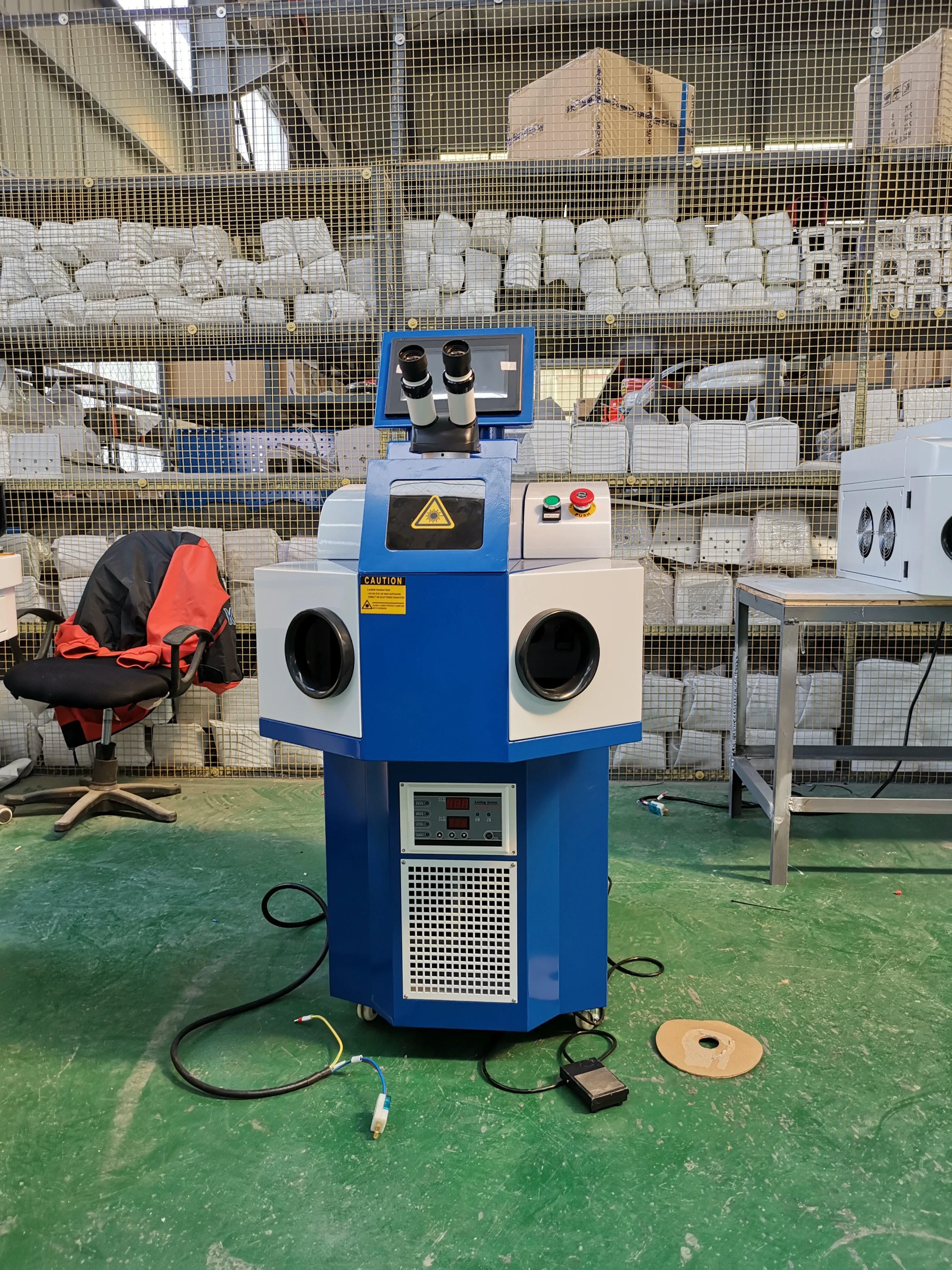 200W Micro Spot Laser Welding Machine, Professional Equipment For Precious Metal Jewelry