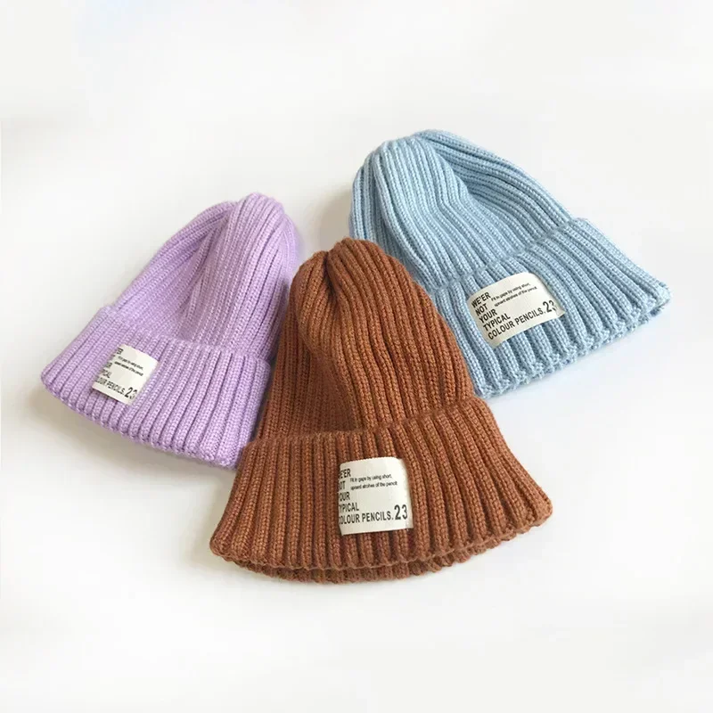 Gorro de invierno para bebé, gorro bonito de Color caramelo a la moda, gorro de punto cálido de ganchillo para niños de 0 a 2 años, gorro para niños