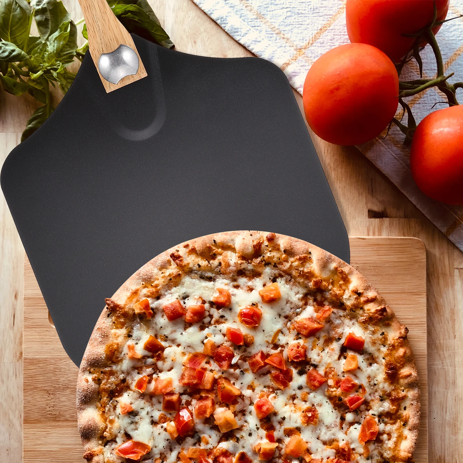 

1Pcs Foldable Aluminium Pizza Shovel Lightweight Non-Slip Wooden Handle Kitchen Tool for Home Bakery Restaurant Use