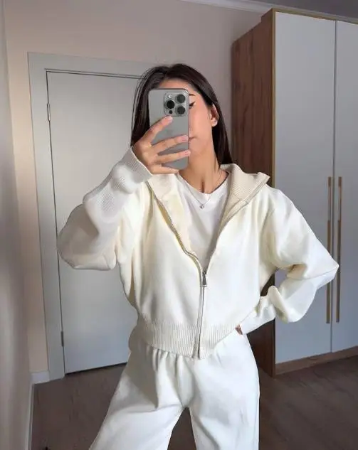 

Two Piece Set Women Outfit 2025 Spring Autumn New Solid Color Turn-Down Collar Long Sleeve Zipper Top & Casual Knitted Pants Set