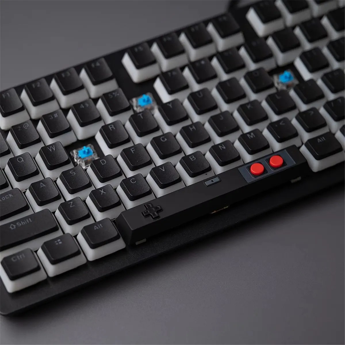 A99X Retro Gamepad Keycap 6.25U Spacebar Artisan Keycap ABS Material for MX Switches for Gaming Mechanical Keyboard Black