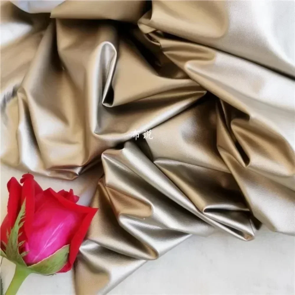 

Тонкая матовая овечья кожа цвета шампанского, золотого цвета, четырехсторонняя эластичная трикотажная ткань из искусственной кожи с нижним покрытием, шитье своими руками на метр