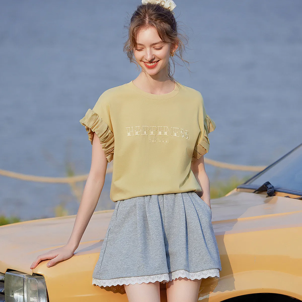 LOUISYAO Drop Shoulder Cropped T-Shirt 2025 Summer Women Round Neck Letter Embroidery Casual Short Sleeve Tee