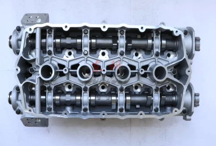 Engine cylinder head assembly includes camshaft valves for SAIC MG 6 Roewe 550