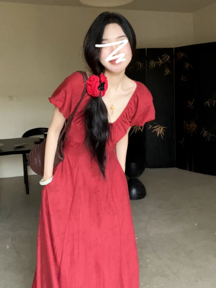 

French v-neck red dress women's summer 2024 new high-end temperament waist bubble sleeve long skirt