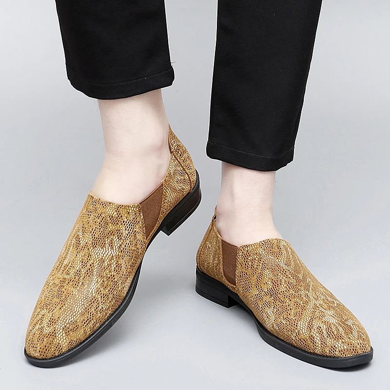 

WAERTA Роскошные качественные повседневные мужские кожаные деловые мокасины для офиса дизайнерские модные мужские туфли ручной работы с острым носком и принтом