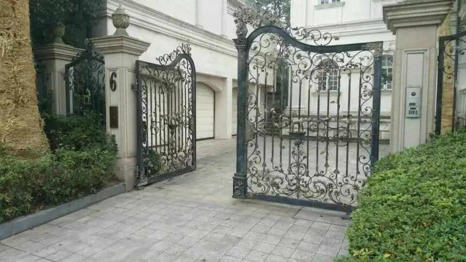Custom Driveway Gate Luxury Aluminum Driveway Wrought Iron Gate For Sale