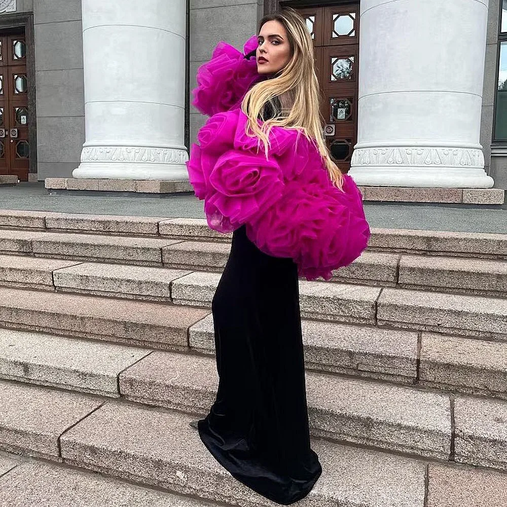 

Fuchsia Cape With 3D Flowers Bridal Cape For Photoshoot Prom Outfit Womens Clothing Formal Cape Yong Girls Birthday Cloak
