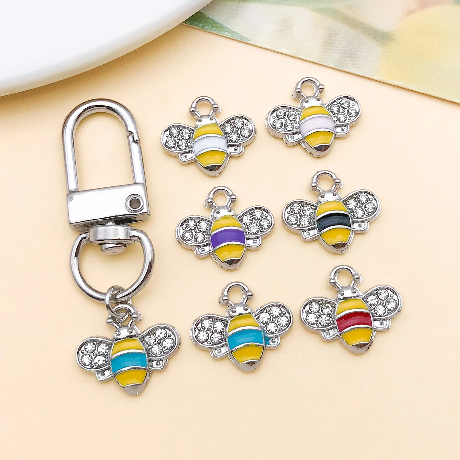 Random 20pcs Alloy Enamel Bee Pendants Oil Dripping Animal Charms for Jewelry Making DIY Necklace Earrings Accessory Supplies