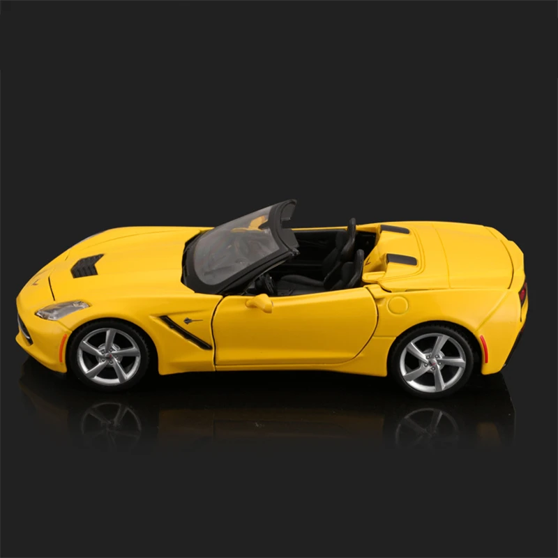 Maisto 1:24 Chevrolet 2014 Corvette Stingray AlloyกีฬารถDiecastsโลหะSuper Racingรถรุ่นของเล่นเด็กของขวัญ