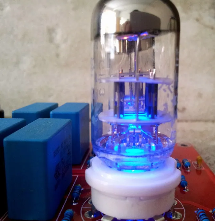 Przedni stopień rurowy YJ0066-6N3 (obwód Matisse)