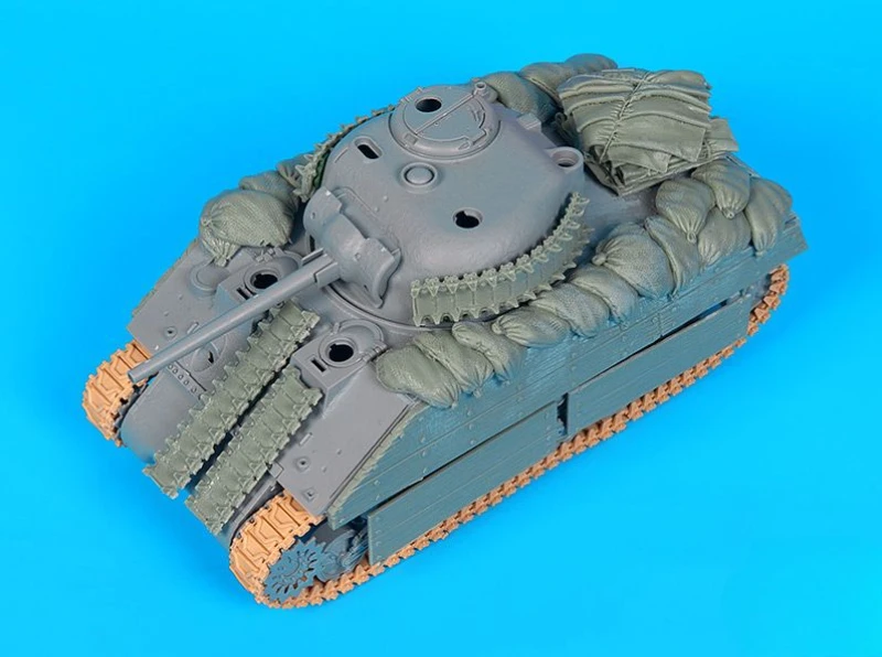 

Собранный комплект модели из литой смолы в масштабе 1/35 M4A2 Набор аксессуаров Tarawa (без бака), в разобранном виде и неокрашенном виде