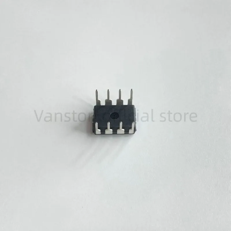 10pcs LM741CN UA741CN LM741 UA741GN Operational Amplifier Chip Direct DIP-8