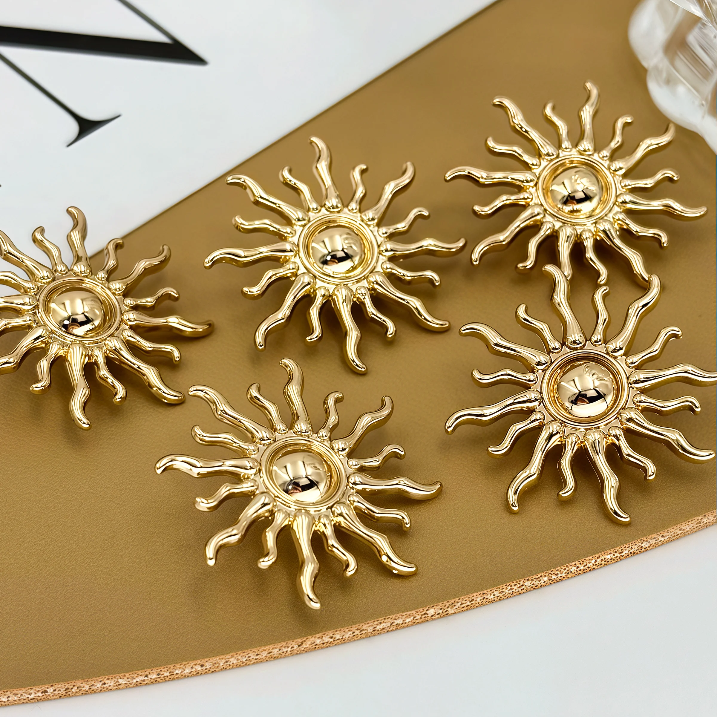 10pcs Sunflower Buttons 18/25/28mm Irregular Hollow Design, Sewing Clothing Additions Crafts, Suitable for Shirts, Dresses