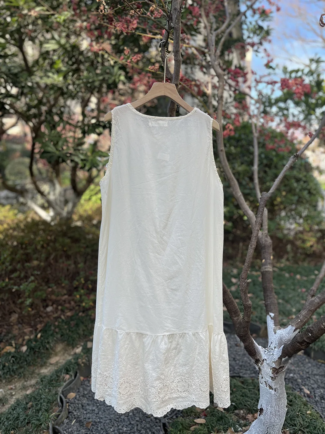 Primavera verão bordado oco guarnição colete Dr camada base desgaste interno algodão empilhável doce básico Sle Svel roun...