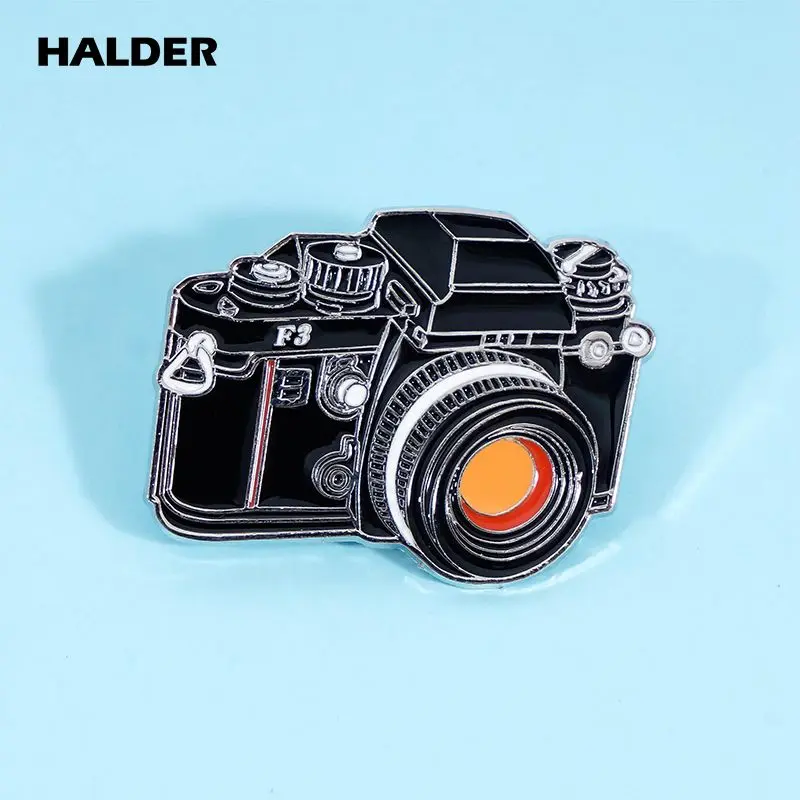 HALDER Digital Camera Photographer Enamel Brooch Lapel Pin backpack Costume Canvas Bag badge Jewelry Accessories Gift Wholesale