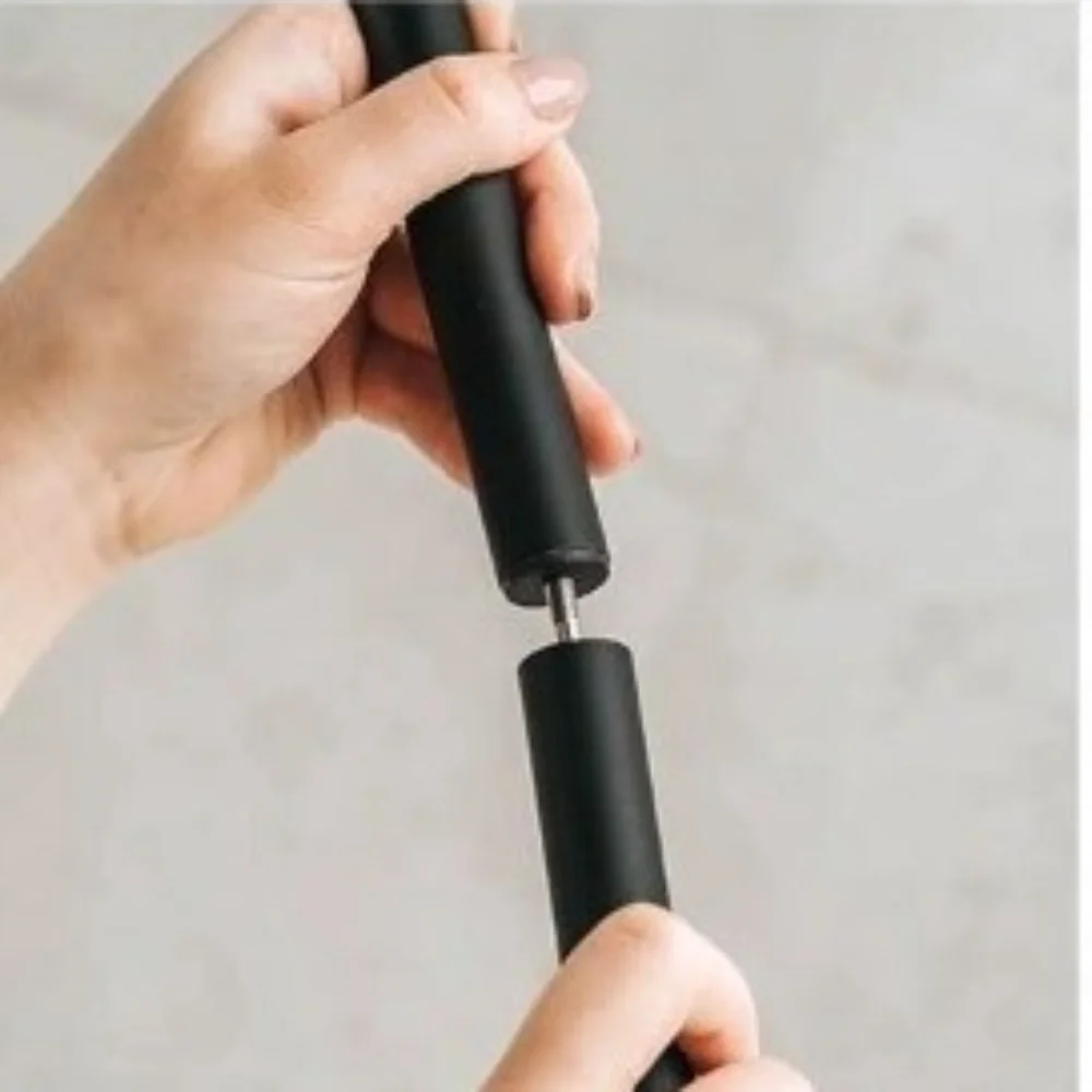 

Stainless Steel Toilet Paper Holder Stand Free Standing Rust - proof Bathroom Tissue Rack Anti - corrosion Single Pole