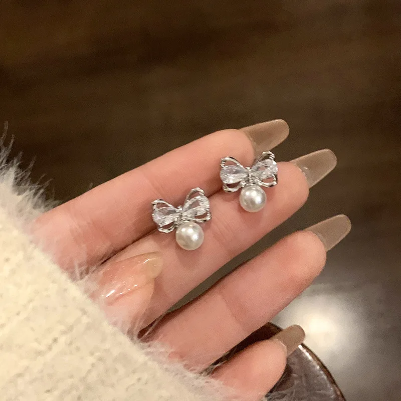 Fashionable Exquisite Sterling Silver Hollowed-out Zircon Bowknot Pearl Stud Earrings for Woman Girls Summer Party Jewelry Gifts