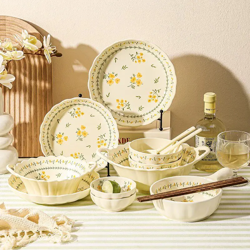 Nordic Aesthetic Dinner Set Plates Girls Modern Italian Designer Dinnerware Sets Ceramic Luxury Vajilla Ceramica Dinnerware