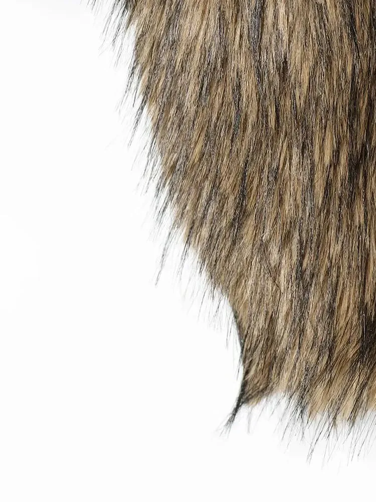 

HH Woman Fashion Winter Long Sleeves Lapel Zipper Faux Fur Effect Short Overcoat Female Loose Comfortable Street Style Jacket